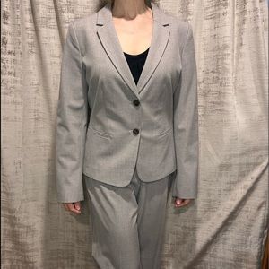 Ann Taylor Grey suit size petite 12